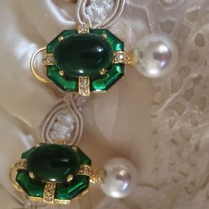 NWT, Emerald Green Earrings with Pearl Accent